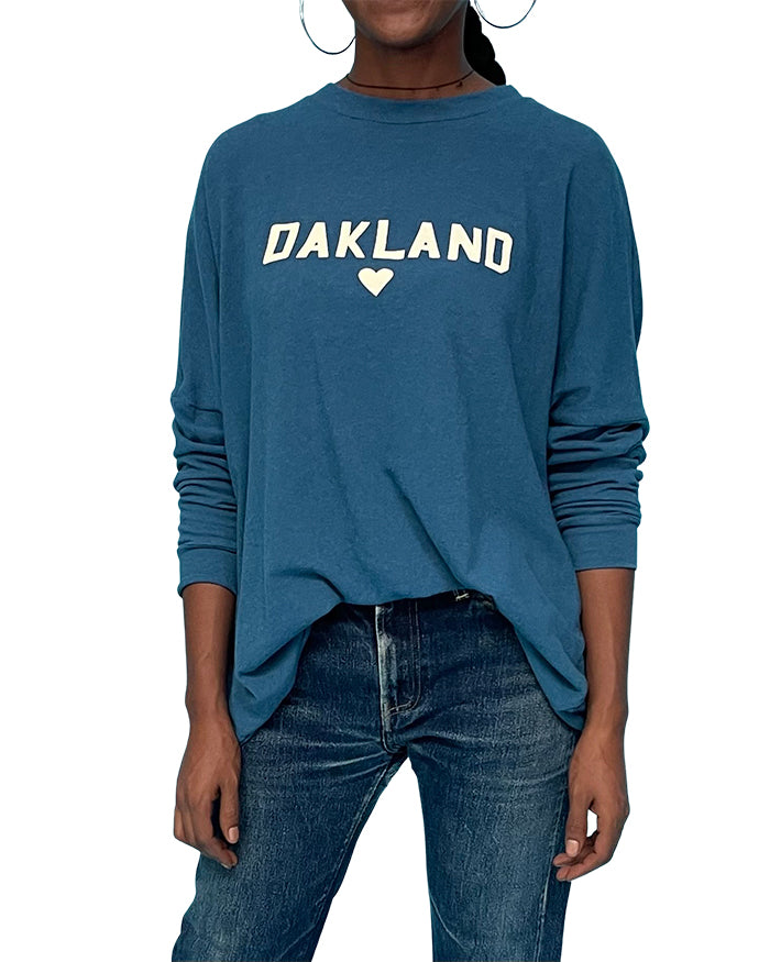 Comfy One Size Oakland Tee